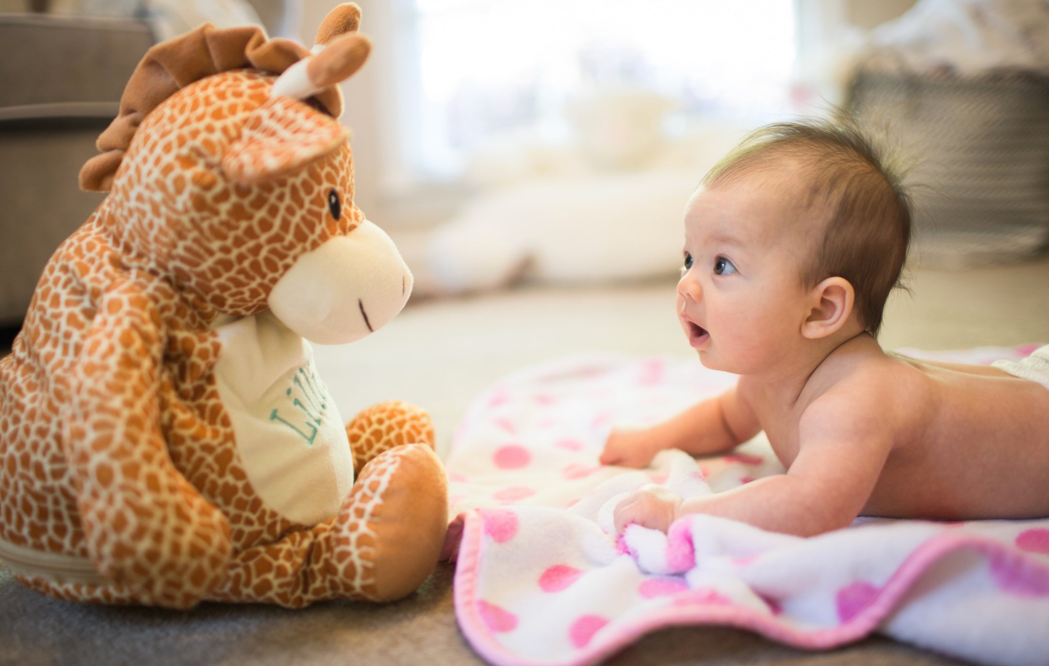 Year 1 Milestones: What You Should Know While Watching Your Little One Grow