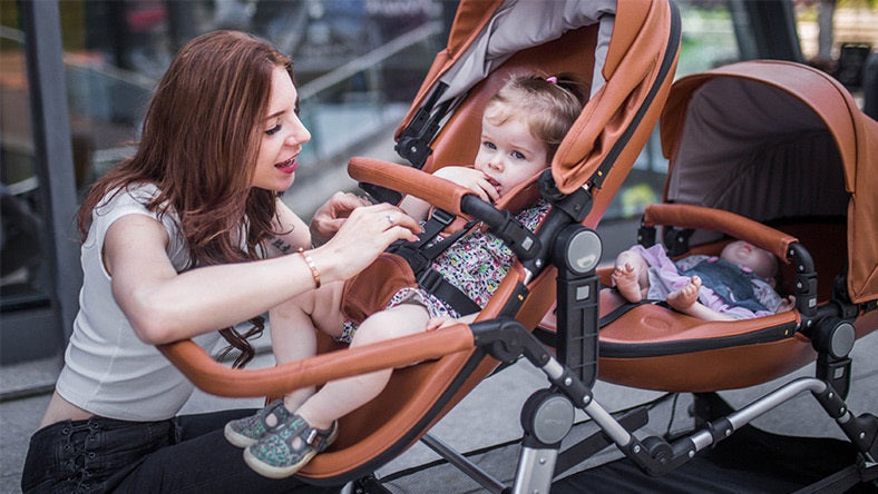 Poussette bébé double jumelle en cuir de luxe Semaco avec berceau convertible